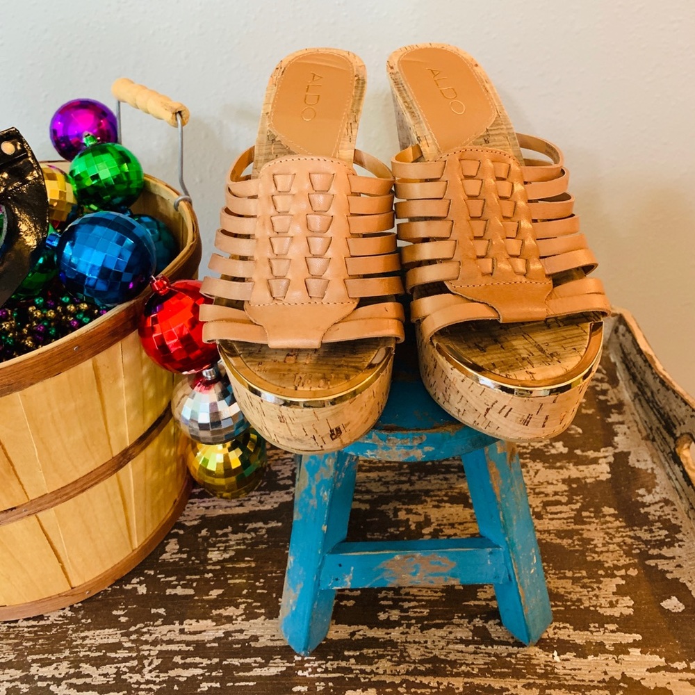 ALDO WEDGES 7